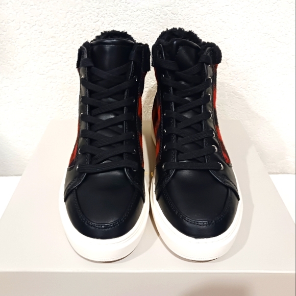 Marc Fischer - Picture 2 of 4